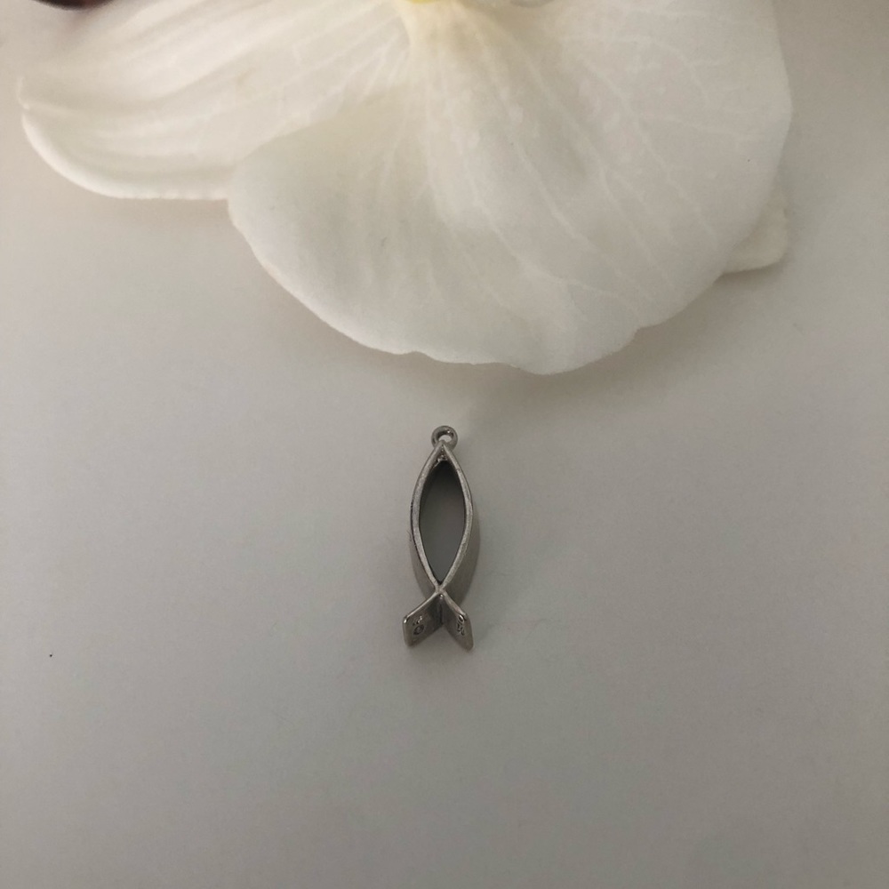 Vintage 925 Sterling Silver Fish Pendant/Charm